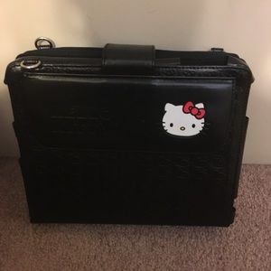 HELLO KITTY MINI MESSENGER BAG iPad and iP…